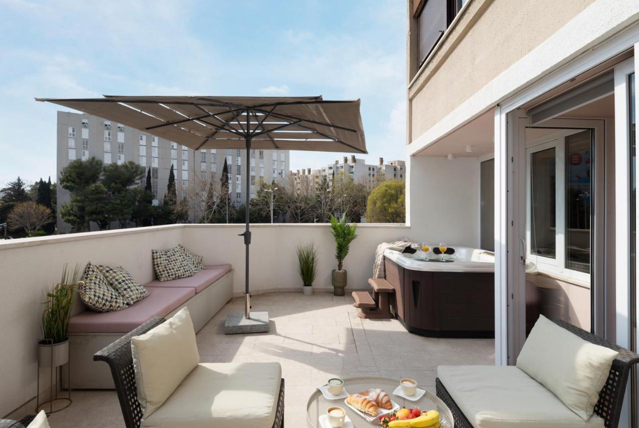 Glow Luxury Apartment With Terrace And Jacuzzi Split Extérieur photo