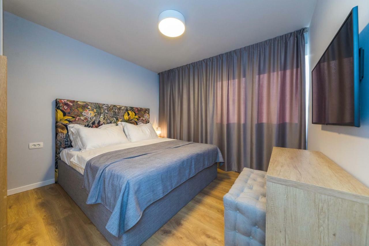 Glow Luxury Apartment With Terrace And Jacuzzi Split Extérieur photo